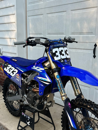 Vented dirtbike number plate